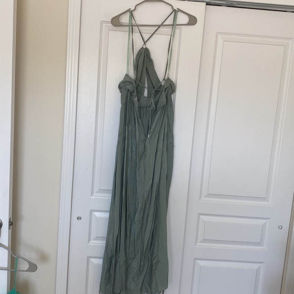 Hello Molly Green OVER THE LIMIT MAXI DRESS - small - Picture 2 of 5